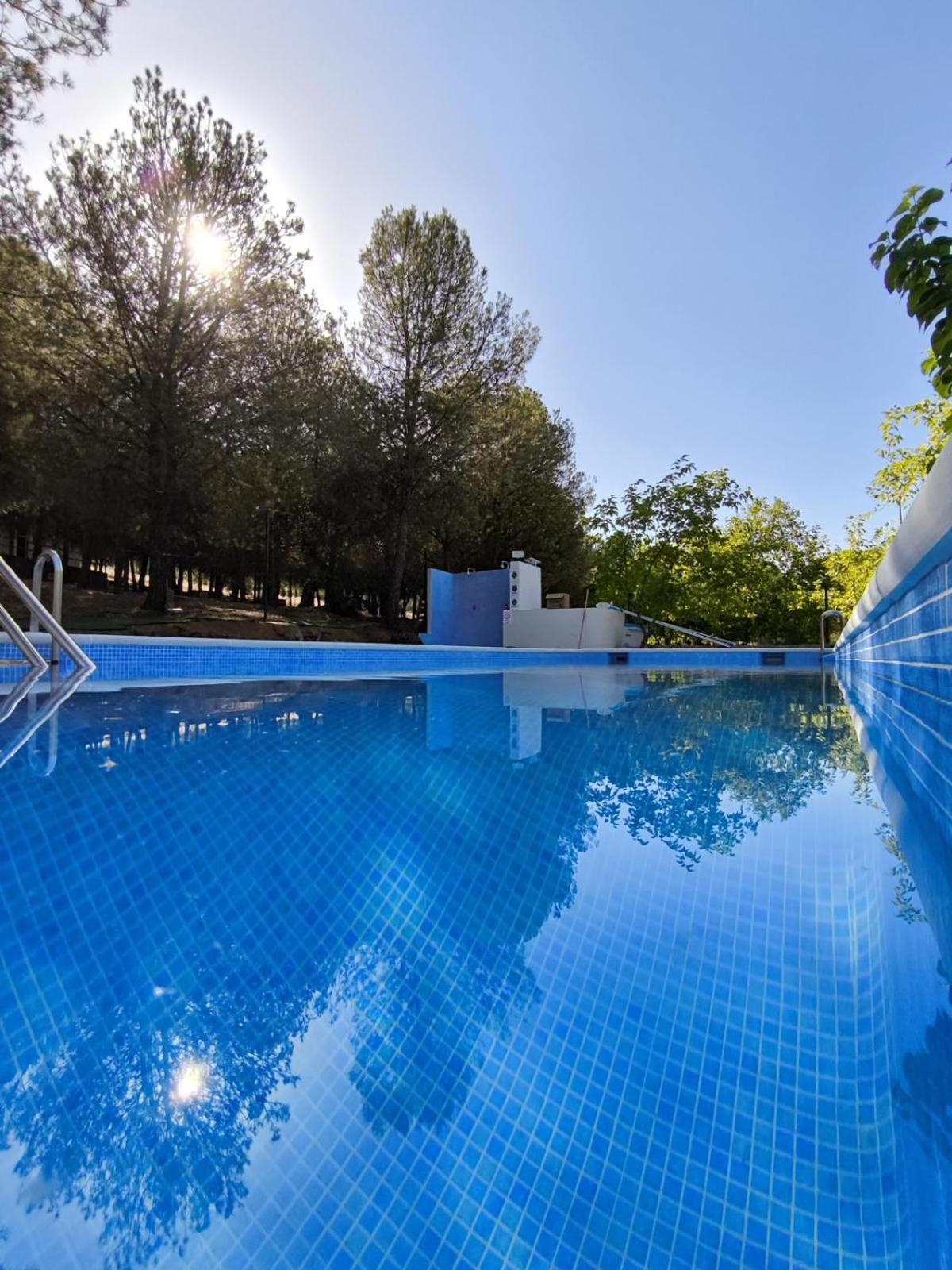 Centro De Ocio Alua Casa Rural Iznajar Lago De Andalucia Exterior foto