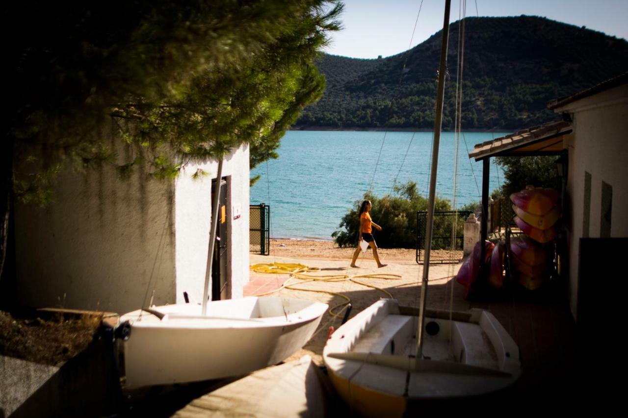 Centro De Ocio Alua Casa Rural Iznajar Lago De Andalucia Exterior foto